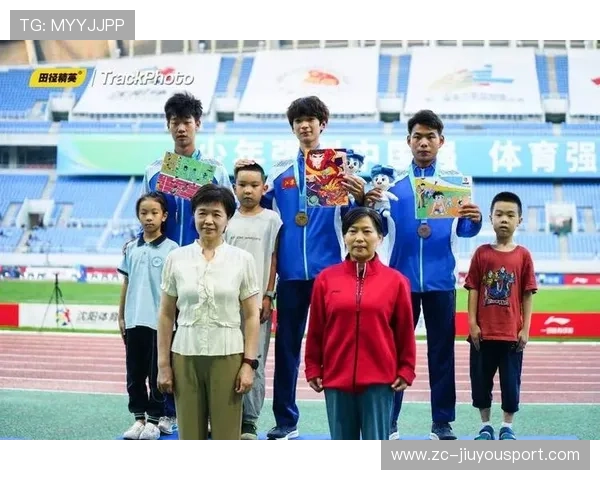 青少年田径选手破纪录 地方教练被表彰，青少年田径锦标赛